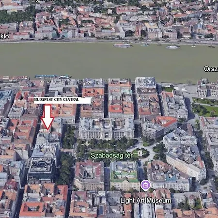 Center * Budapest